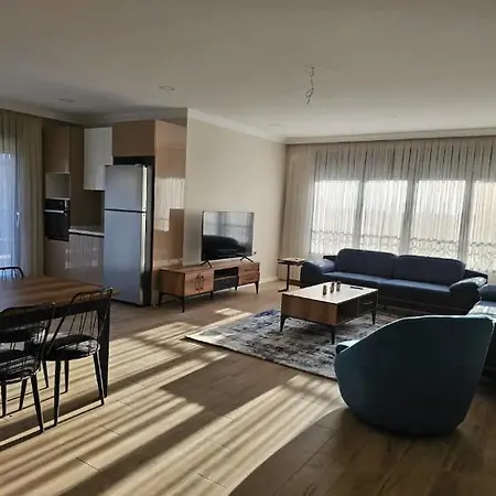 Apartment Bamboo Grove